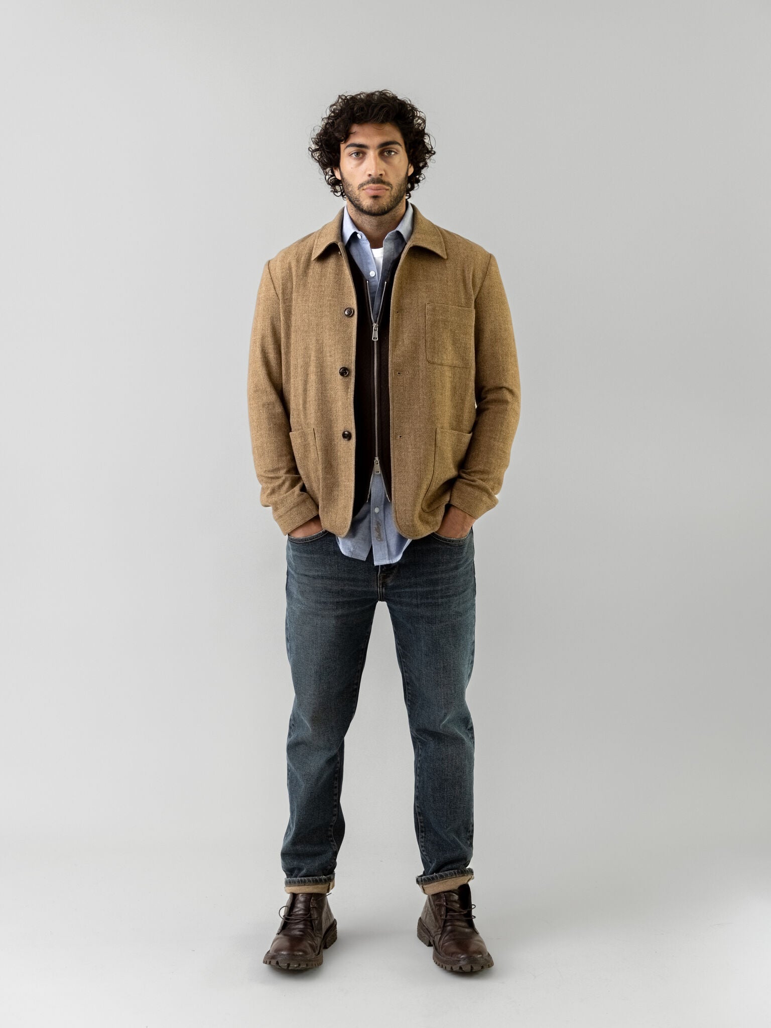 Modelshot / Dark Blue Denim / Detail